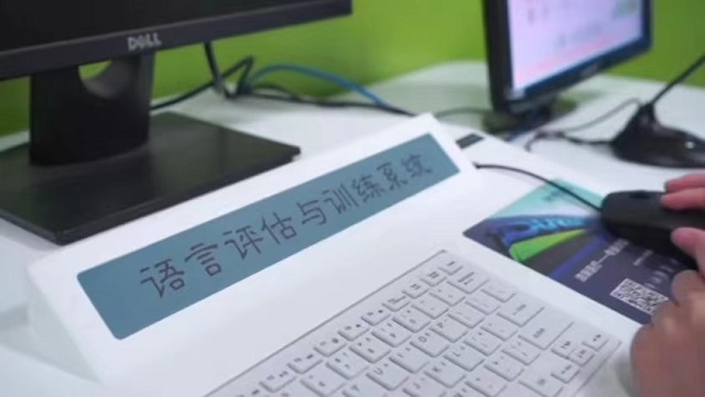 对待孩子口吃现象应该怎么做？听听专家是怎么说的