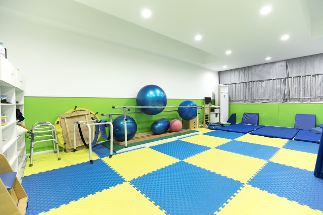 女孩子停止长高的年龄是什么时候？如何帮助孩子掌握关键期