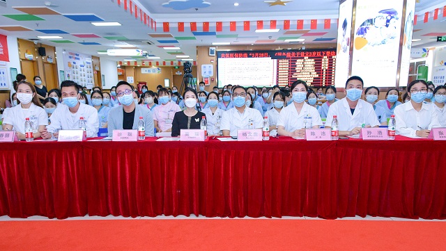 西南儿童医院康复治疗师节设立仪式暨表彰大会圆满举办